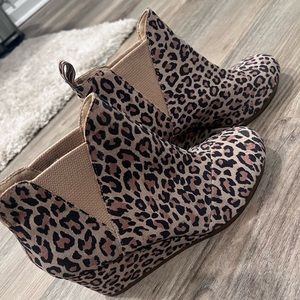 TOMS Ankle Wedge Boot